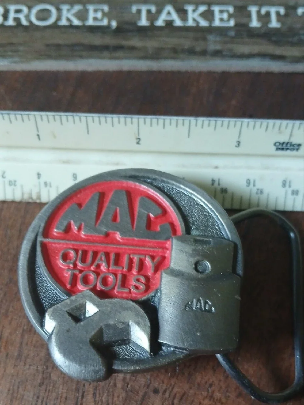 MAC Quality Tools Red and Silver Belt Buckle. New